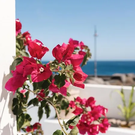 Lucía, En Primera Línea De Mar - Lanzarote Villa Playa Blanca (Lanzarote)